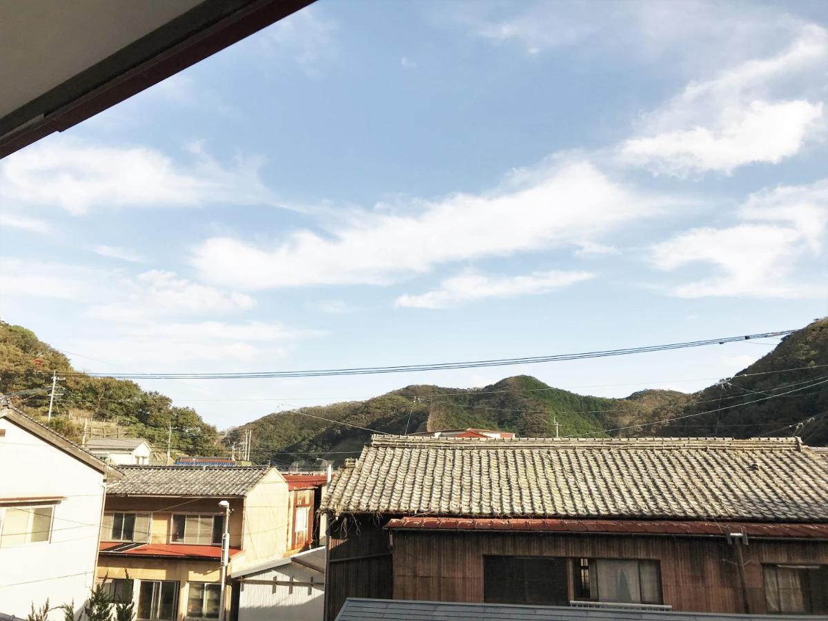 Bed and Breakfast Tsushima White House Exterior foto