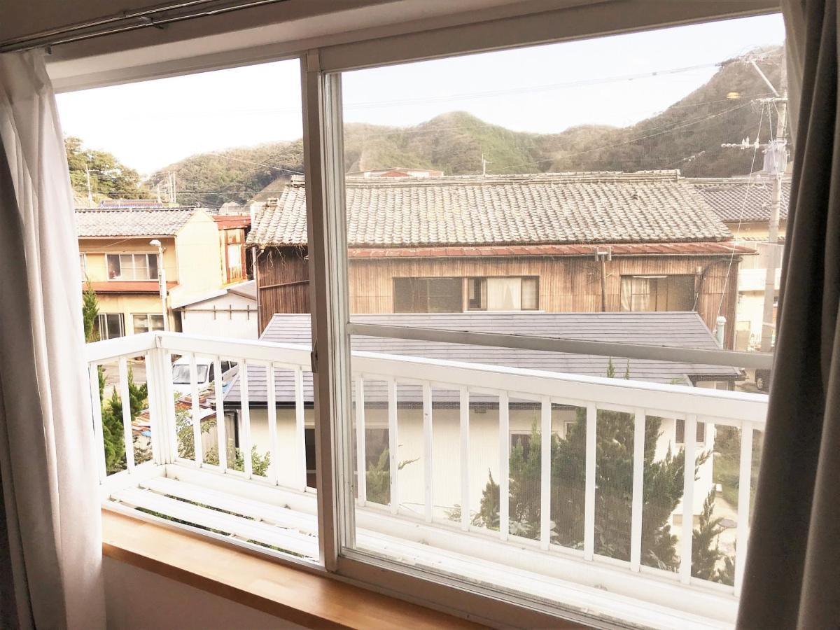 Bed and Breakfast Tsushima White House Exterior foto