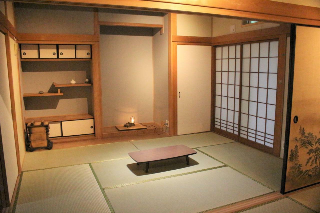 Bed and Breakfast Tsushima White House Exterior foto