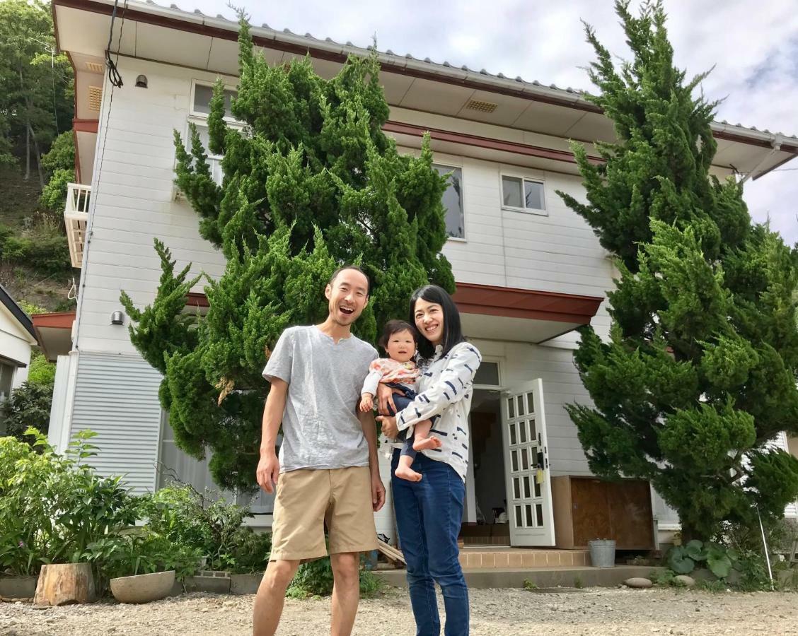 Bed and Breakfast Tsushima White House Exterior foto